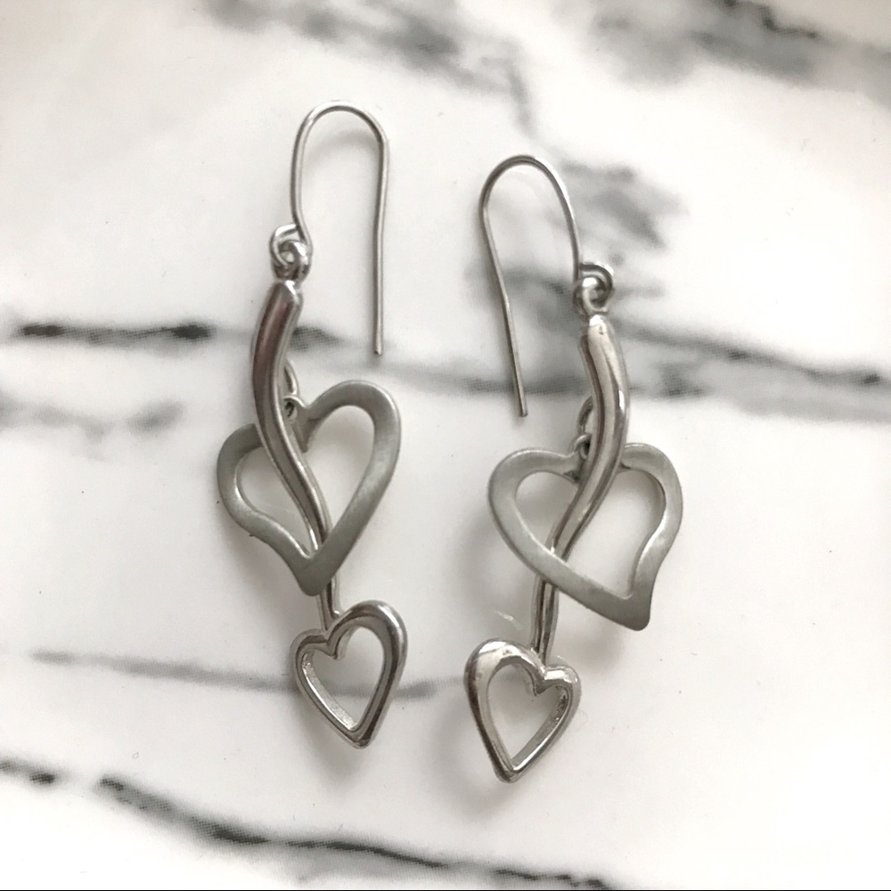 🚨🚨Vintage Heart Shaped Dangle Earrings